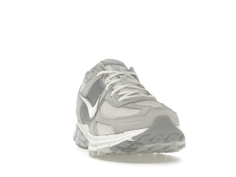 Nike Zoom Vomero 5 Pure Platinum Platinum Tint Wolf Grey Summit White (Women's)