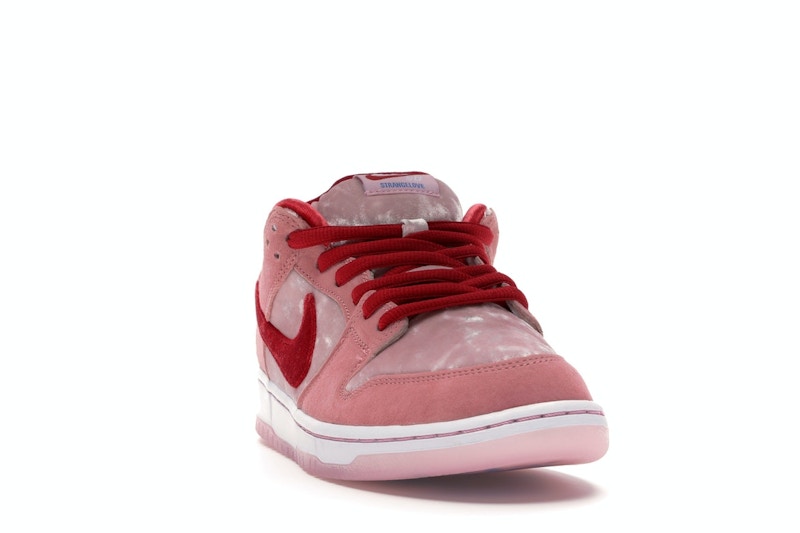 Nike SB Dunk Low StrangeLove Skateboards