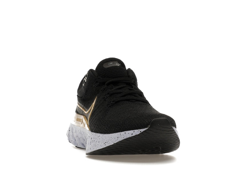 Nike React Infinity Run Flyknit 2 Black Metallic Gold (Women's)