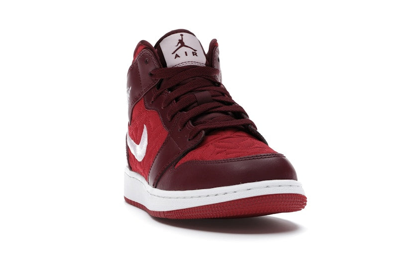 Jordan 1 Mid SE Red Quilt (GS)