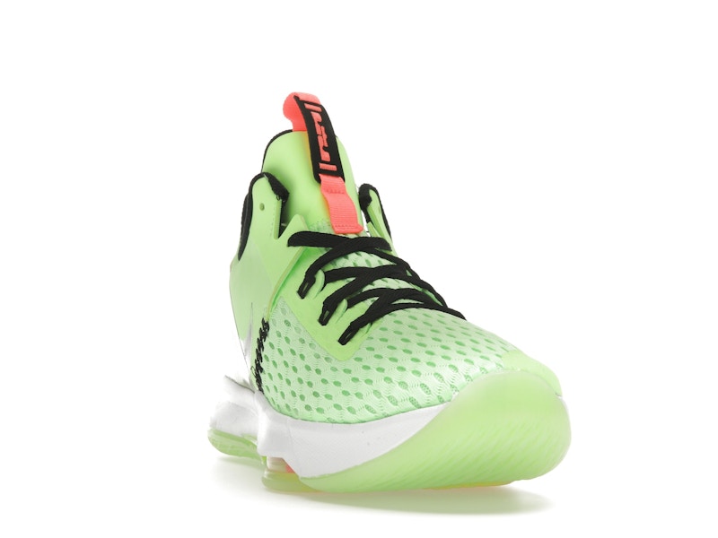 Nike LeBron Witness 5 Grinch