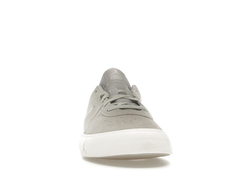 Jordan Series ES Light Iron Ore Sail