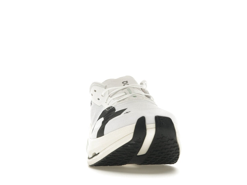 On CloudBoom Echo 3 Undyed White Mint