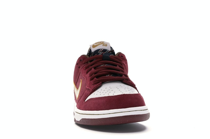 Nike SB Dunk Low Anchorman