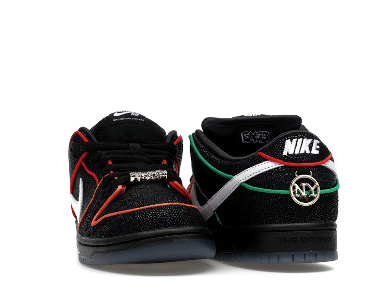 Nike SB Dunk Low Bronx Girls Skate