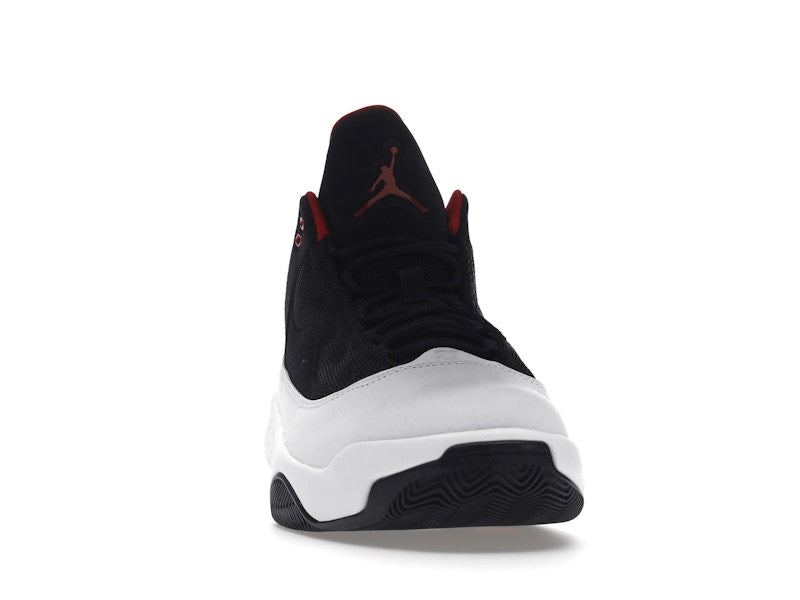 Jordan Max Aura 2 White Gym Red Black