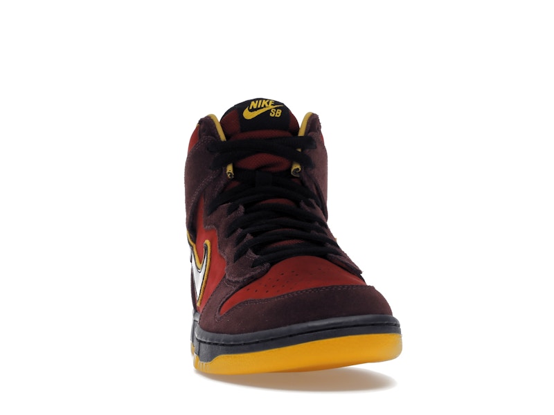Nike SB Dunk High Iron Man