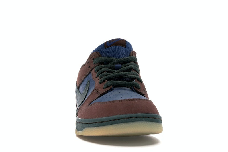 Nike SB Dunk Low Barf