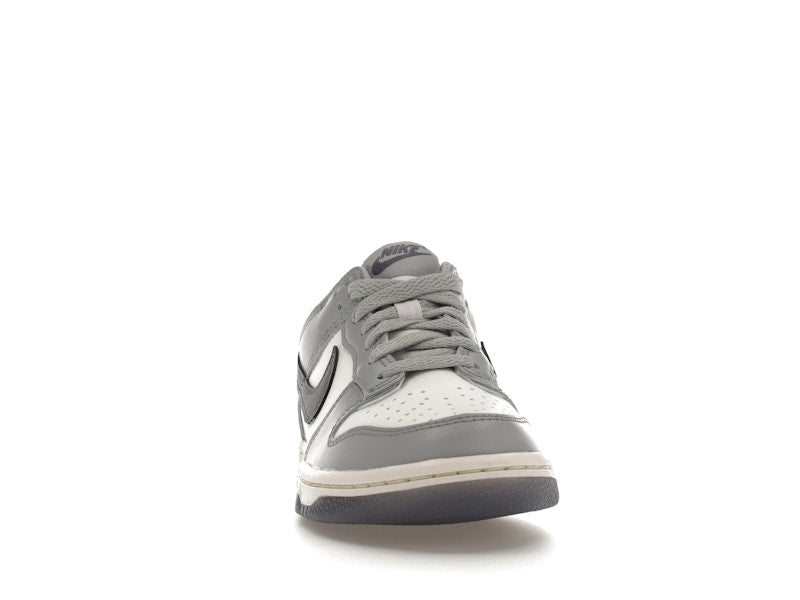 Nike Dunk Low Platinum Tint Light Carbon (GS)