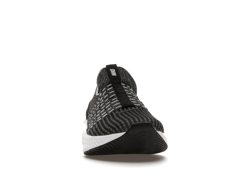 Nike React Phantom Run Flyknit 2 Oreo (Women's)