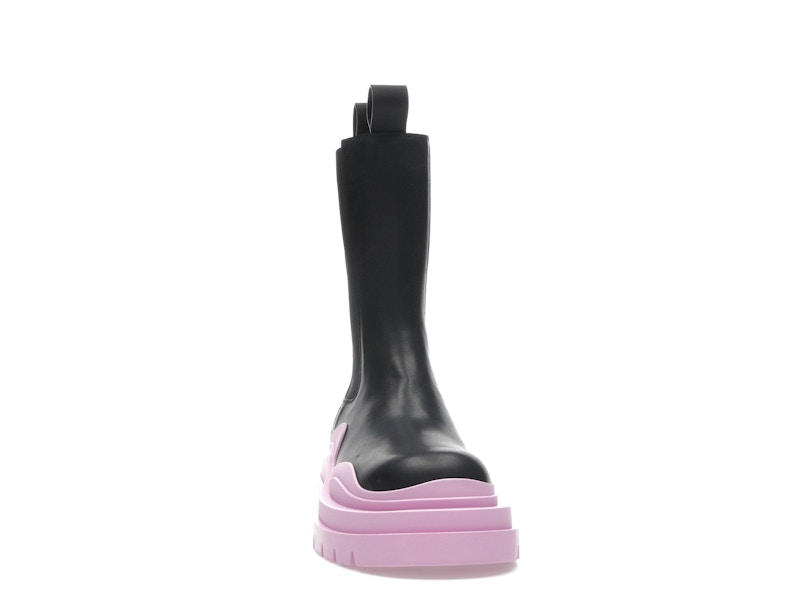 Bottega Veneta Tire Chelsea Boot Black Gloss (Women's)
