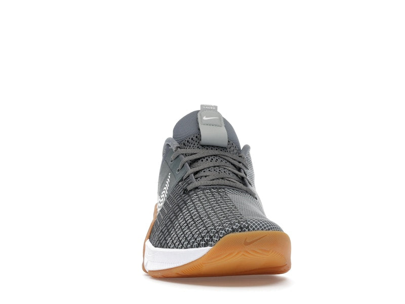 Nike Metcon 8 Smoke Grey Gum