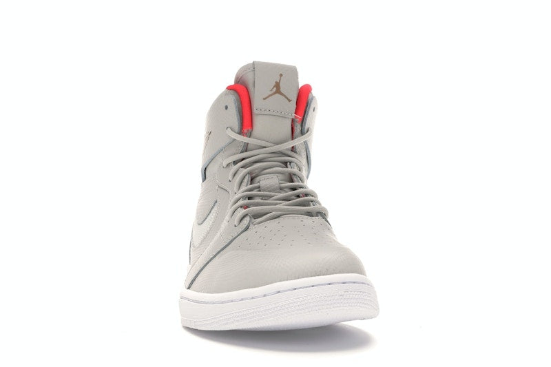 Jordan 1 Retro High Nouveau Pure Platinum Bright Crimson