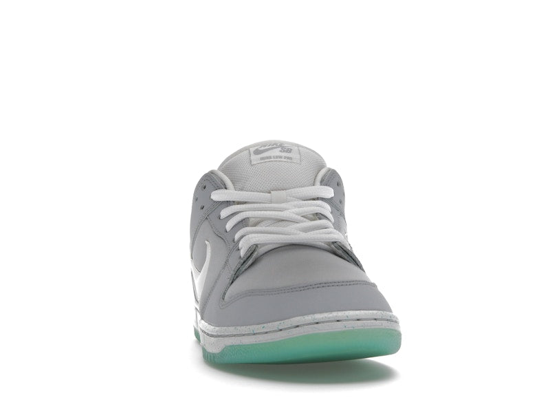 Nike SB Dunk Low Marty McFly
