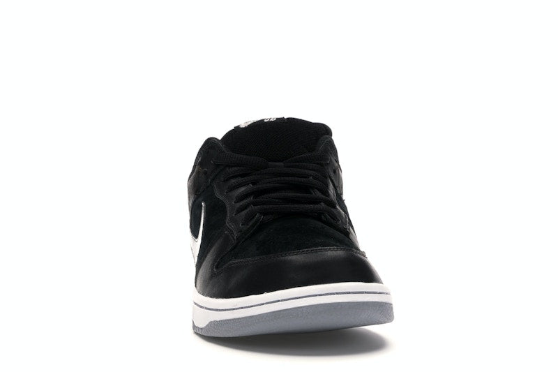 Nike SB Dunk Low Takashi 2