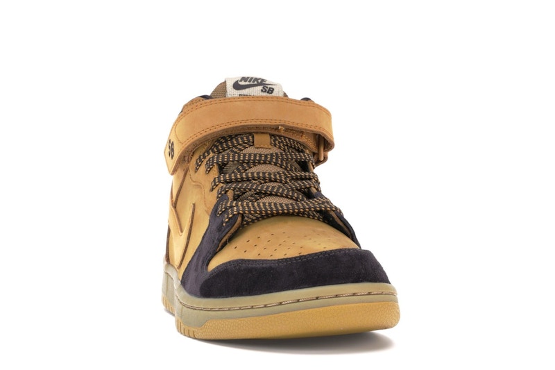 Nike SB Dunk Mid Lewis Marnell