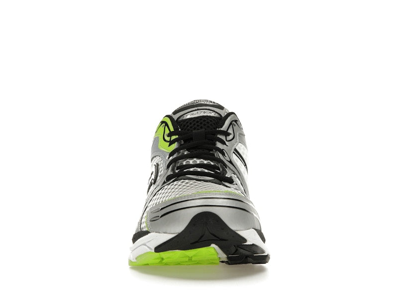 Saucony ProGrid Triumph 4 Highsnobiety Silver