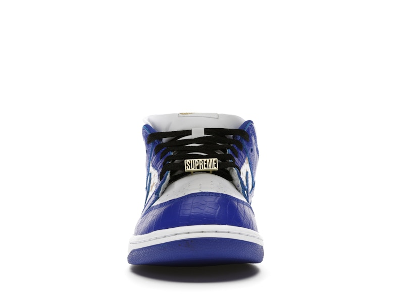 Nike SB Dunk Low Supreme Stars Hyper Royal (2021)