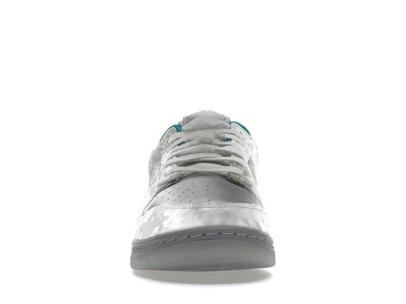 Nike Dunk Low Ice (Women's)