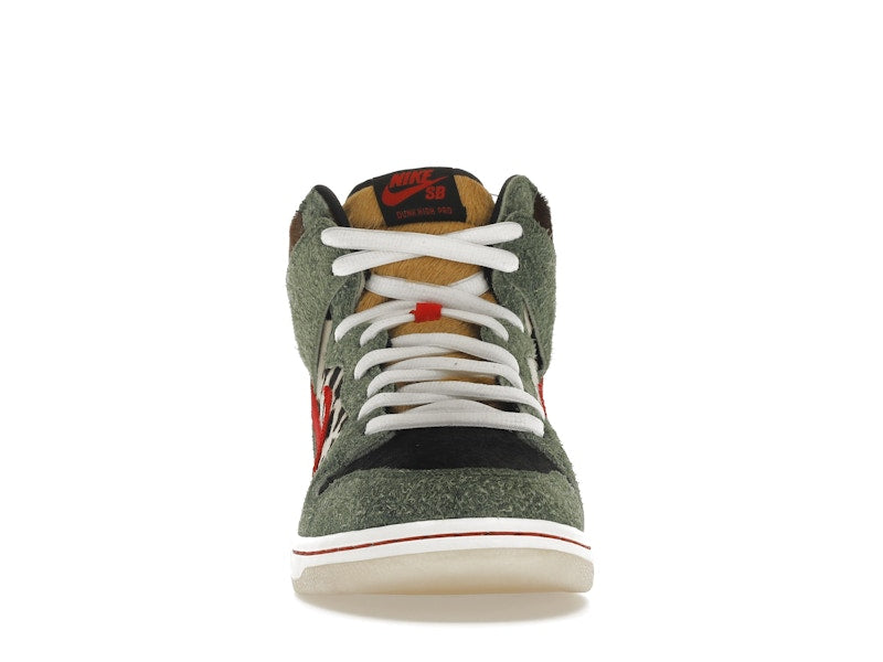 Nike SB Dunk High Dog Walker