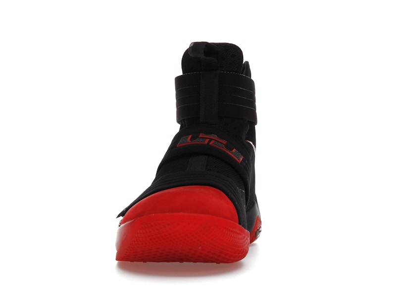 Nike LeBron Zoom Soldier 10 Un-Cleated