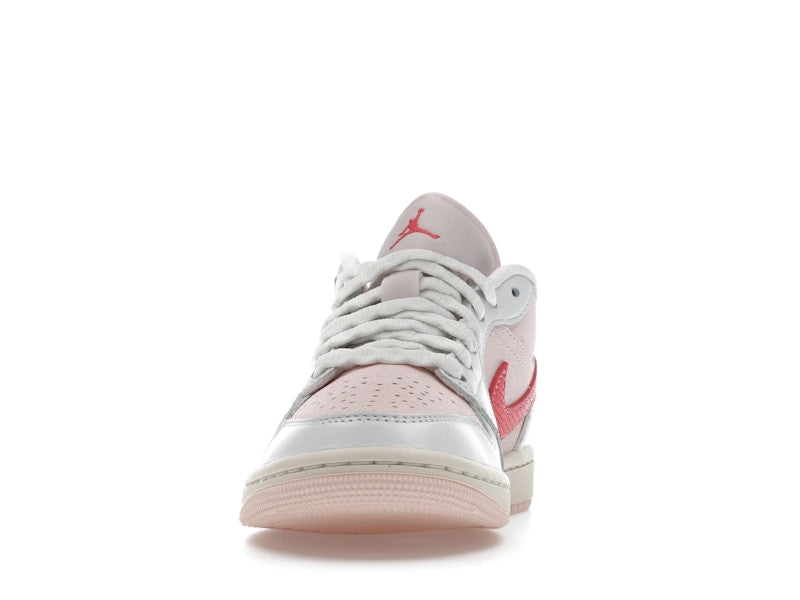 Jordan 1 Low SE Strawberry Milkshake (Women's)