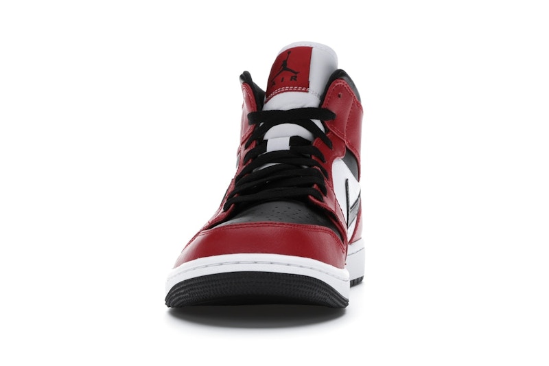 Jordan 1 Mid Chicago Toe
