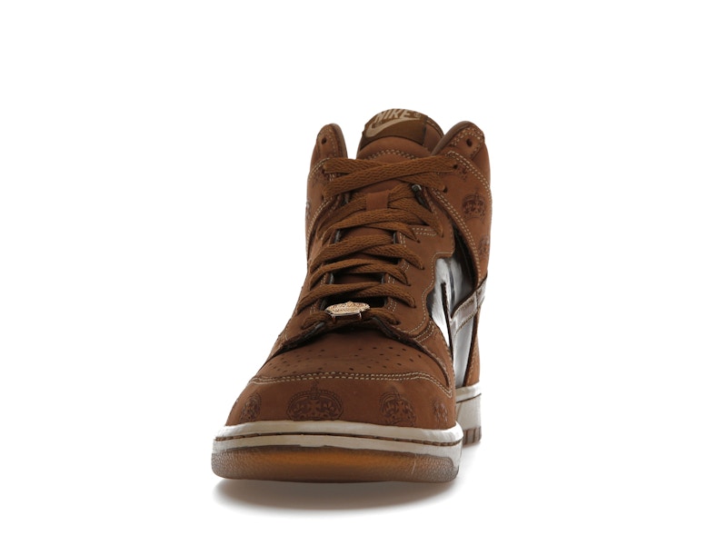 Nike Dunk High Mighty Crown Bison