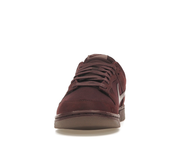 Nike Dunk Low Retro Premium Burgundy Crush