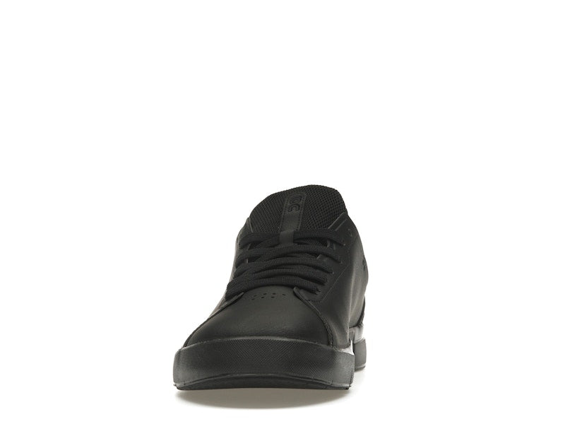On The Roger Advantage All Black (Women's)