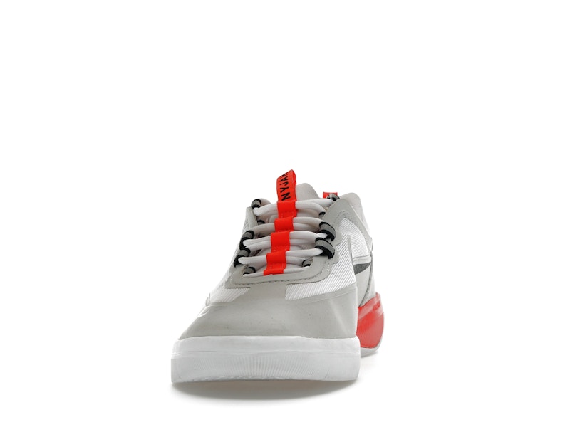 Nike SB Nyjah Free 2 Neutral Grey Bright Crimson