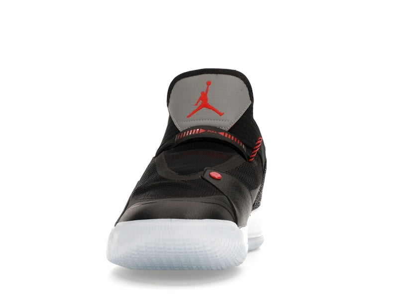 Jordan XXXIII SE Black