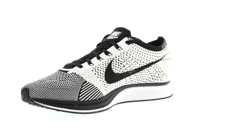 Nike Flyknit Racer Black Tongue