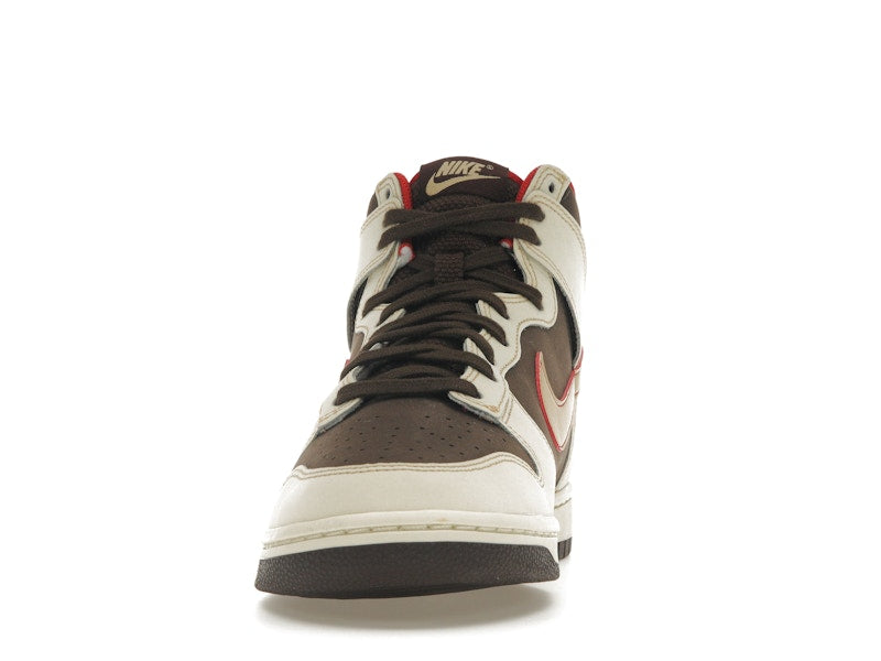 Nike Dunk High SE Baroque Brown