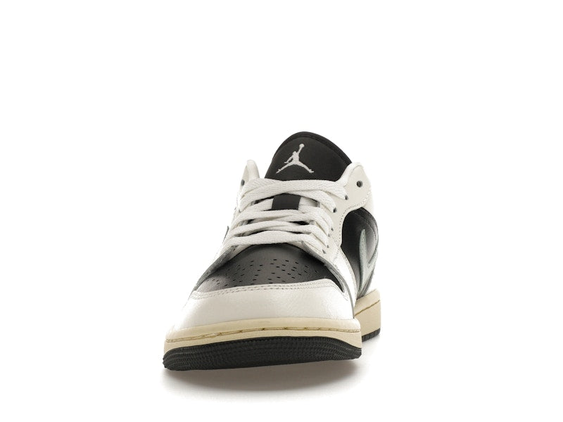 Jordan 1 Low Jade Smoke (Women's)