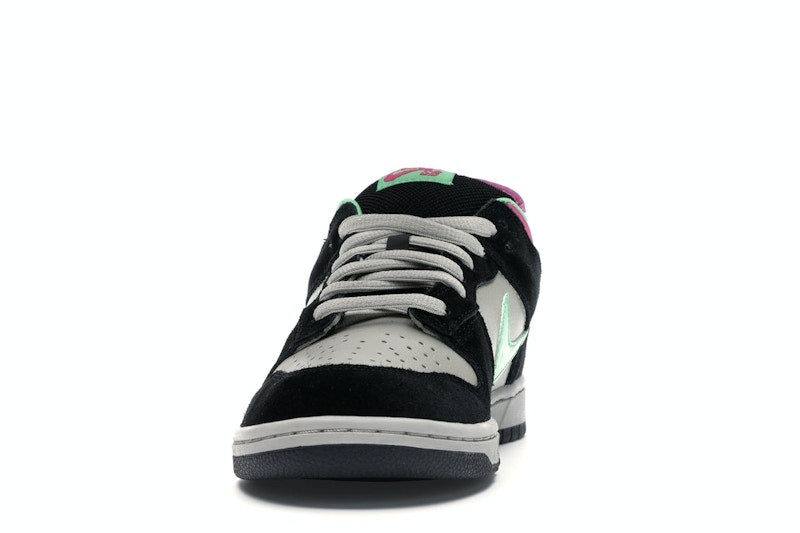 Nike SB Dunk Low Magnet Light Poison Green