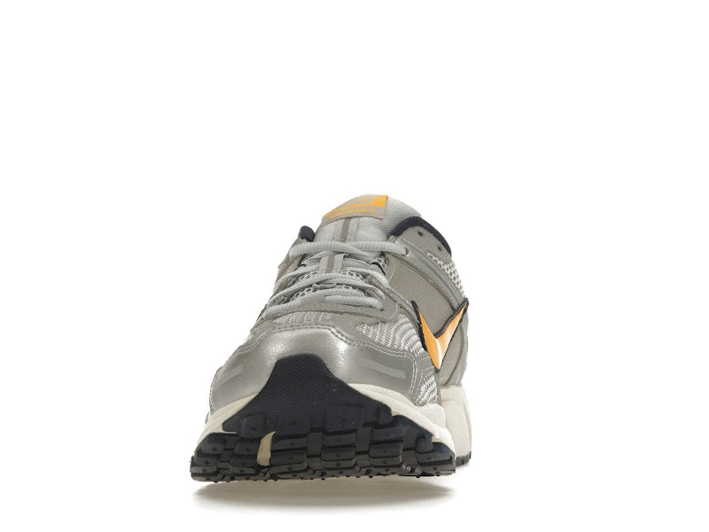 Nike Zoom Vomero 5 Pure Platinum Laser Orange