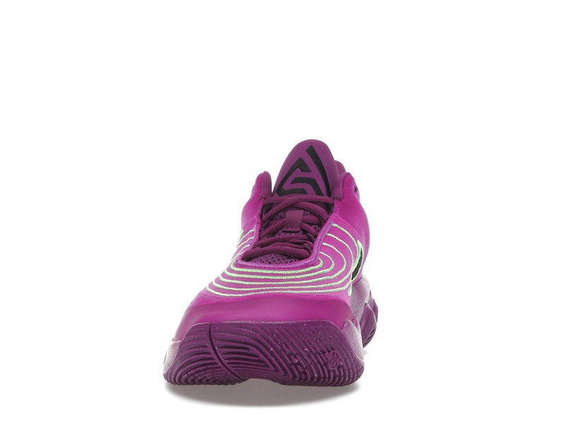 Nike Giannis Immortality 4 Hyper Violet Green Strike Bold Berry Black