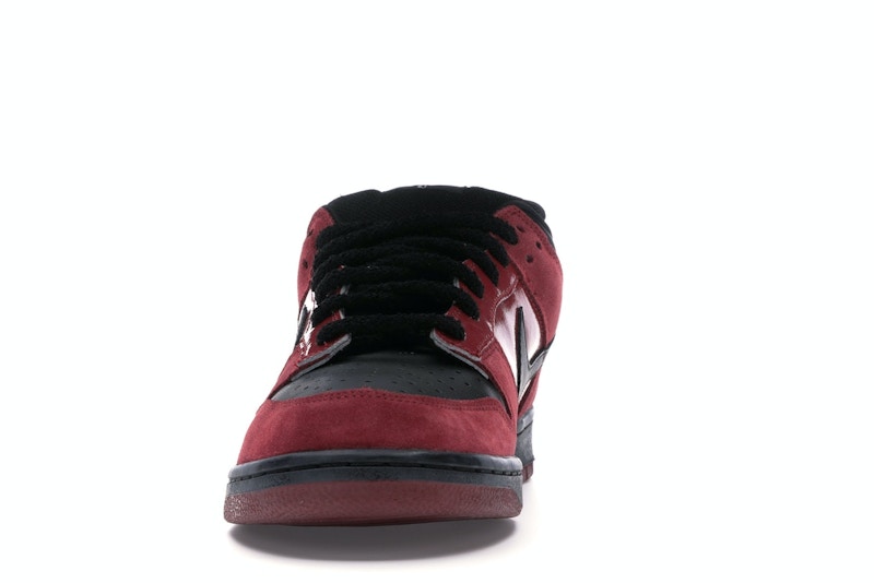 Nike SB Dunk Low Milli Vanilli