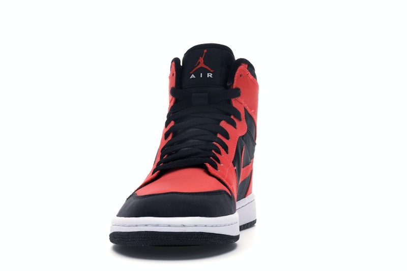 Jordan 1 Retro Max Orange