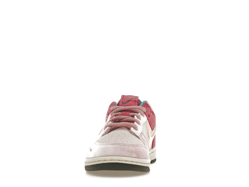 Nike Dunk Low Social Status Free Lunch Strawberry Milk (PS)