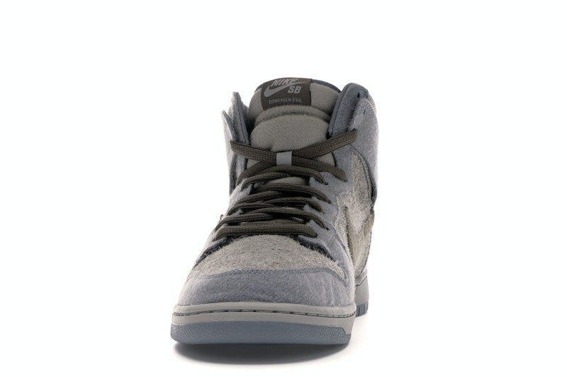 Nike SB Dunk High Tauntaun