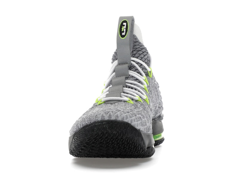 Nike LeBron 15 Air Max 95