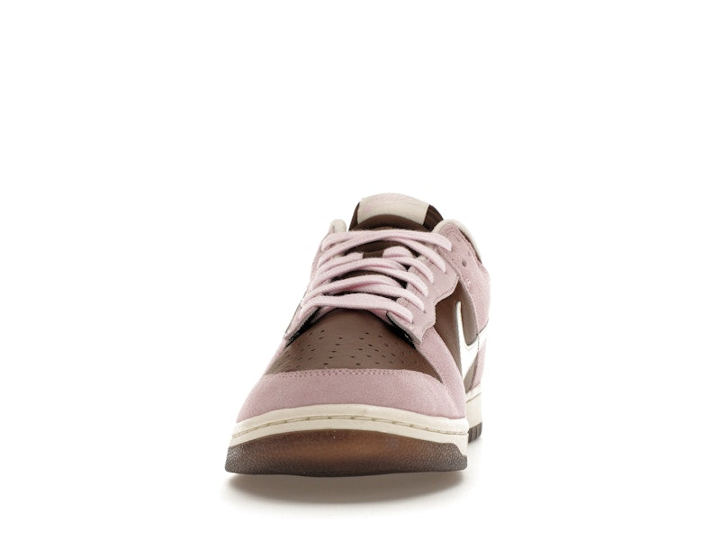 Nike Dunk Low Neapolitan (Women's)