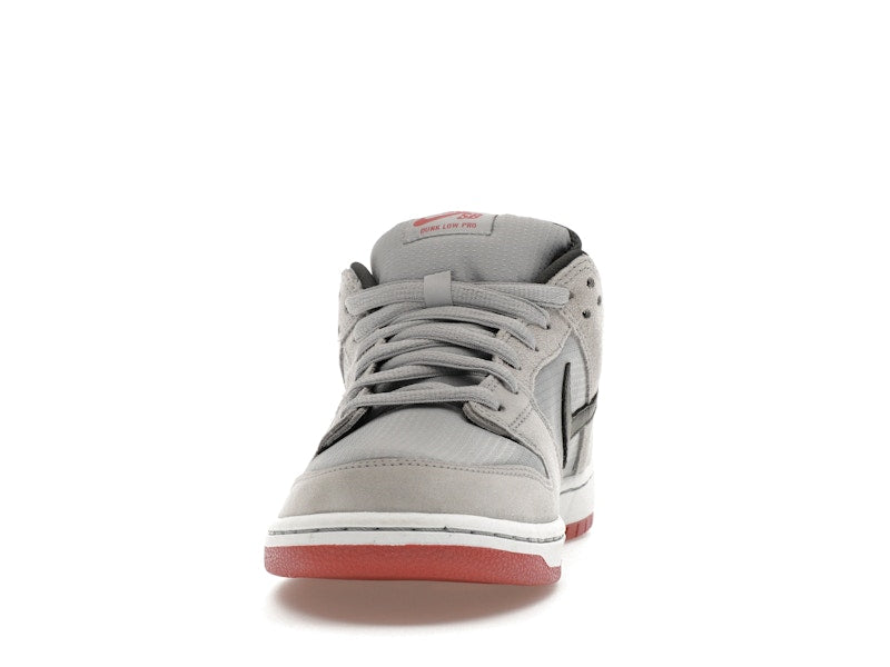 Nike SB Dunk Low Anthracite Light Redwood