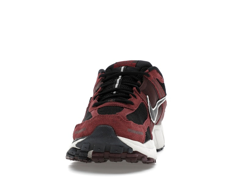 Nike Zoom Vomero 5 Dark Team Red