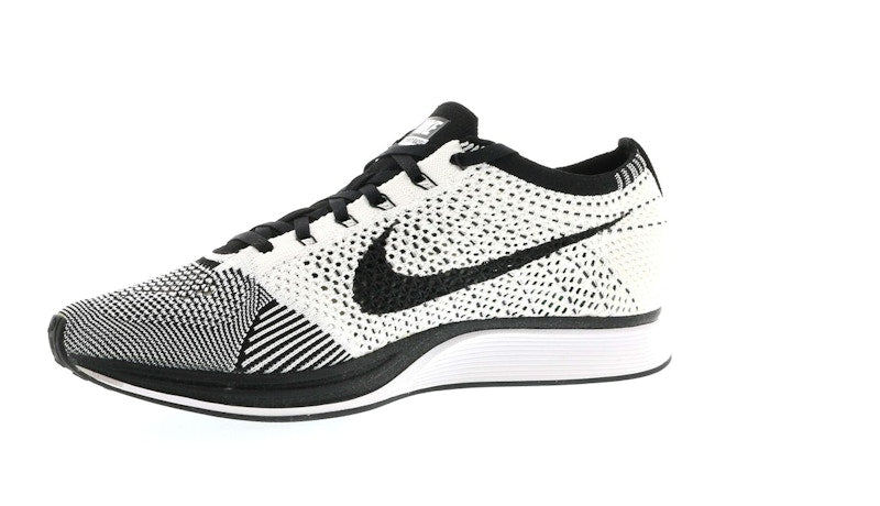 Nike Flyknit Racer Black Tongue