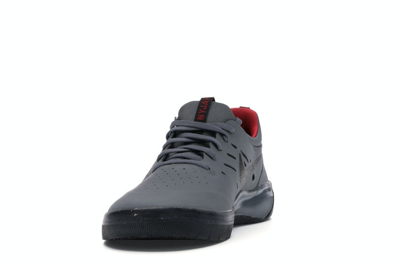 Nike SB Nyjah Free Dark Grey Gym Red Black