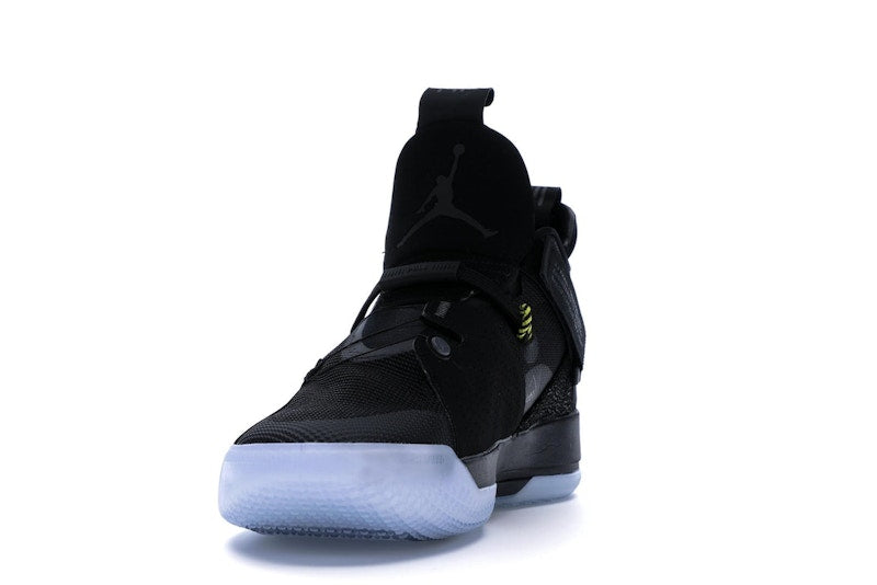 Jordan XXXIII Blackout