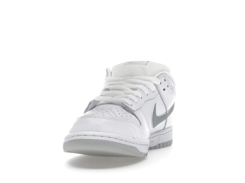 Nike SB Dunk Low Supreme 94 White Metallic Silver
